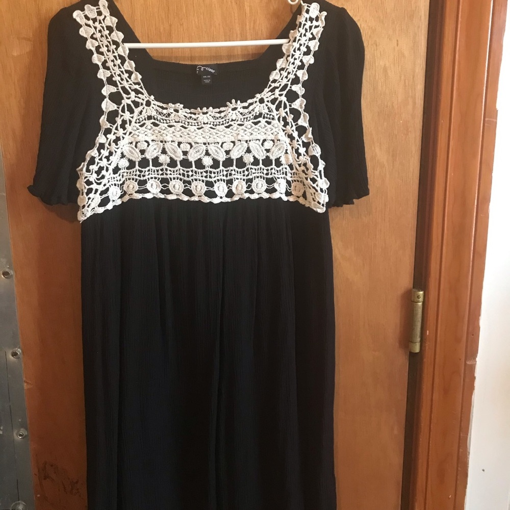 Black with white lace art class dress in size 18